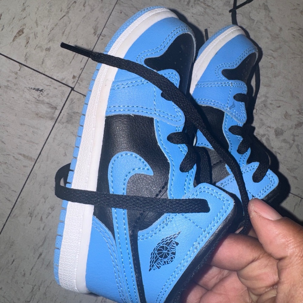 Air Jordan 1s